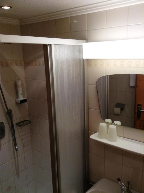 Landhotel Vordergrub Kitzbuhel Room photo